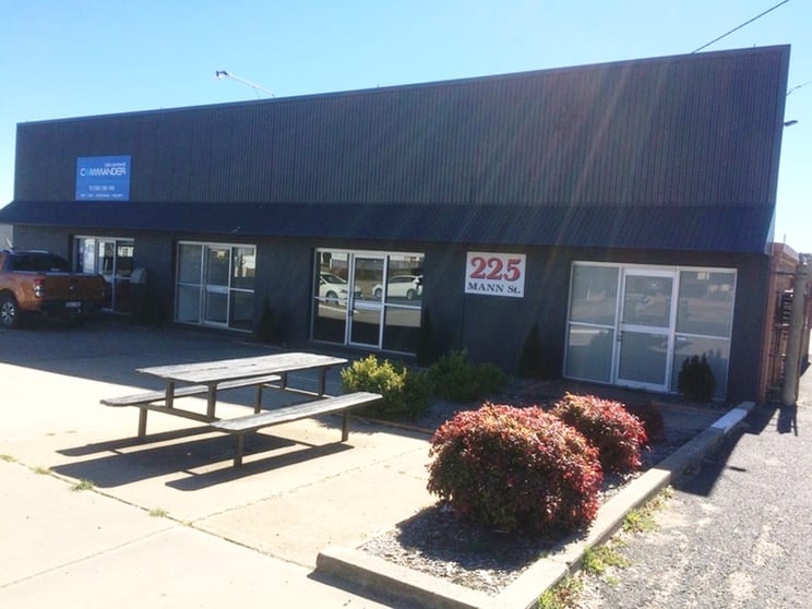 1A/225 Mann Street Armidale NSW 2350 - Image 1