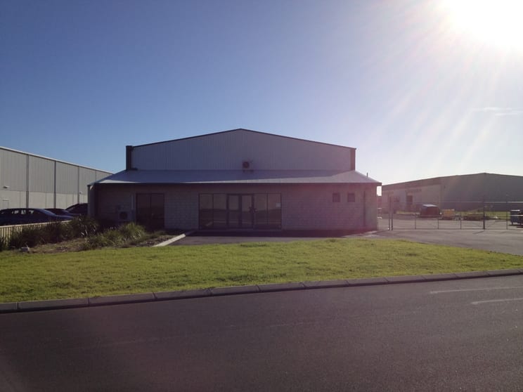 59 HALIFAX DRIVE Davenport WA 6230 - Image 3