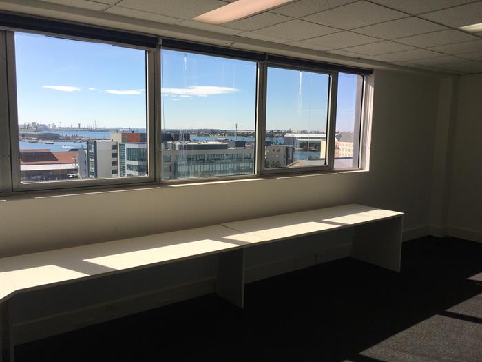Click to view all images Level 6, 456-460 Hunter Street Newcastle NSW 2300 - Image 3