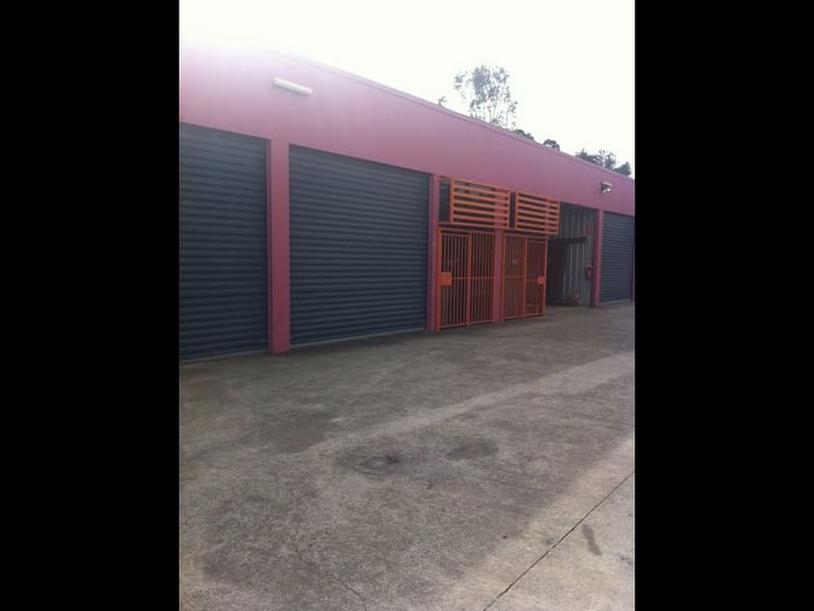 4 Flint Court Varsity Lakes QLD 4227 - Image 3
