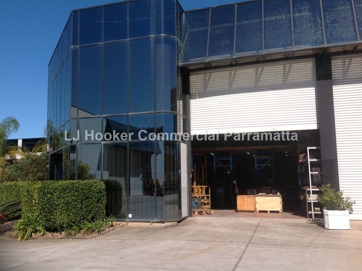 Click to view all images 32/15 Valediction Road Kings Park NSW 2148 - Image 2