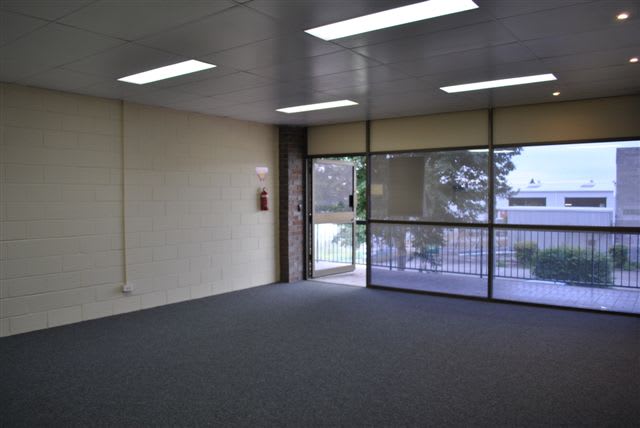 10/29 Logan River Rd Beenleigh QLD 4207 - Image 3