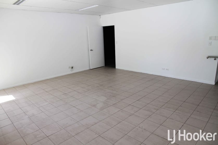 3/11-15 Baylink Avenue Deception Bay QLD 4508 - Image 2