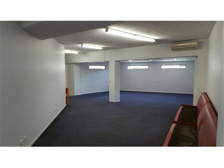 Click to view all images 5A/451 Fairfield Road Yeronga QLD 4104 - Image 3