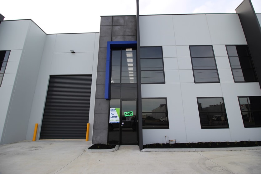 Click to view all images 2/20 Colemans Road Carrum Downs VIC 3201 - Image 1