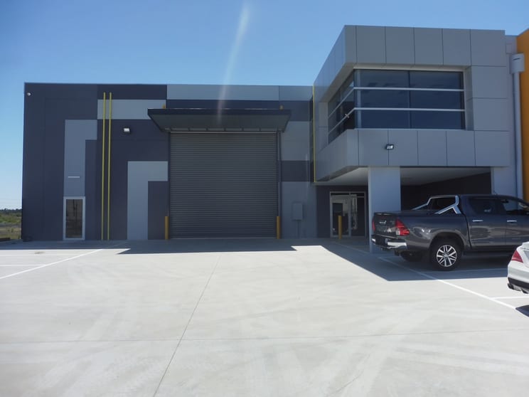 Click to view all images 1/71 Ricky Way Epping VIC 3076 - Image 1