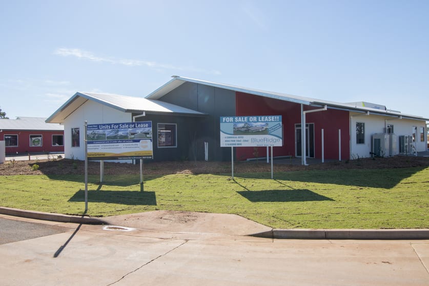 Click to view all images Unit 2, 12 Blueridge Drive Dubbo NSW 2830 - Image 2