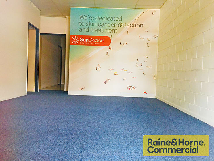 Click to view all images Kallangur QLD 4503 - Image 3