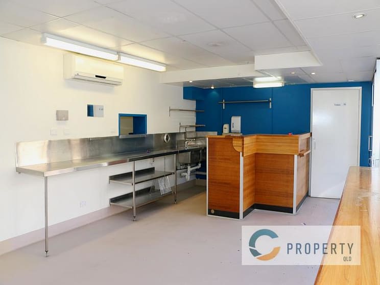 Click to view all images 505 Boundary Street Spring Hill QLD 4000 - Image 2