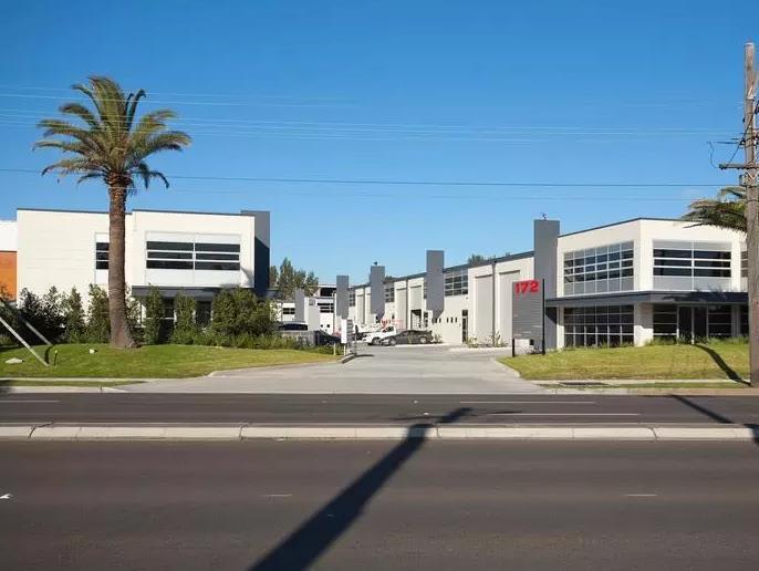 Click to view all images Unit 16/172 Milperra Road Revesby NSW 2212 - Image 3