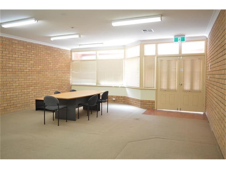 Click to view all images Suite 2/48 Belmore Road Lorn NSW 2320 - Image 3