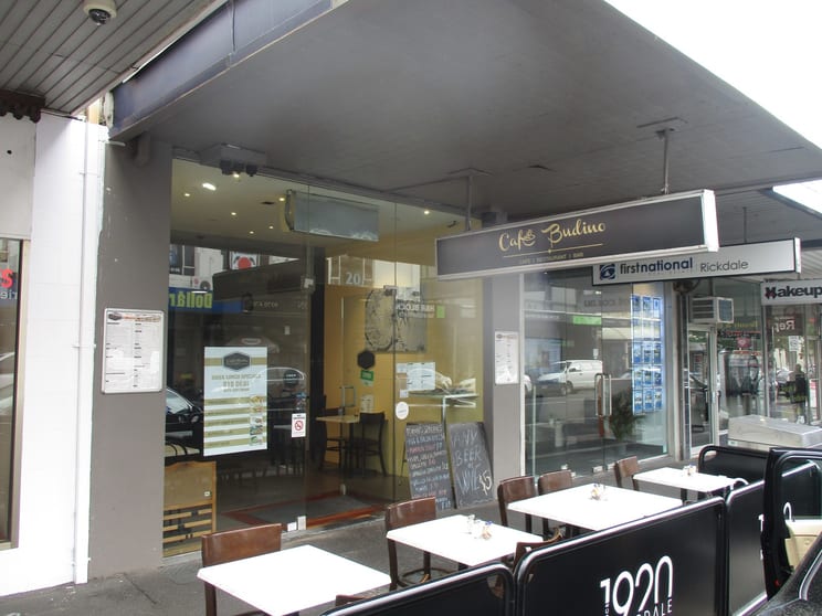 Click to view all images 20 Puckle Street Moonee Ponds VIC 3039 - Image 2