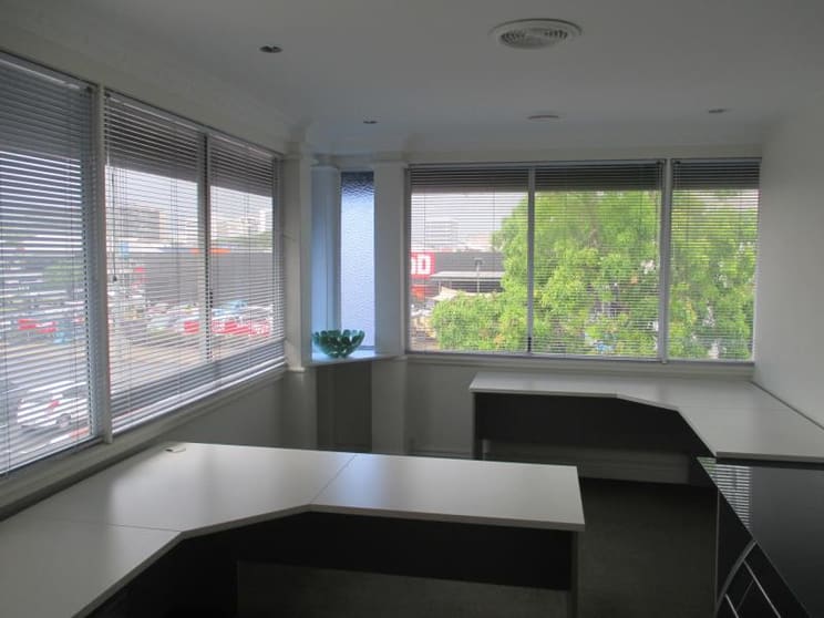 Click to view all images Level 1/79 Sheridan Street Cairns City QLD 4870 - Image 3