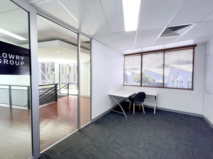 Click to view all images 100 Commercial Road Newstead QLD 4006 - Image 2