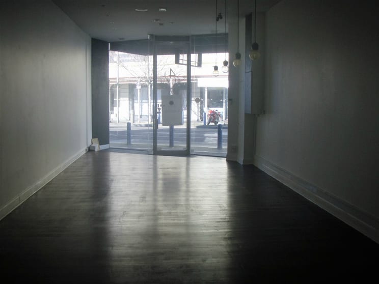 Click to view all images 4 Puckle Street Moonee Ponds VIC 3039 - Image 3