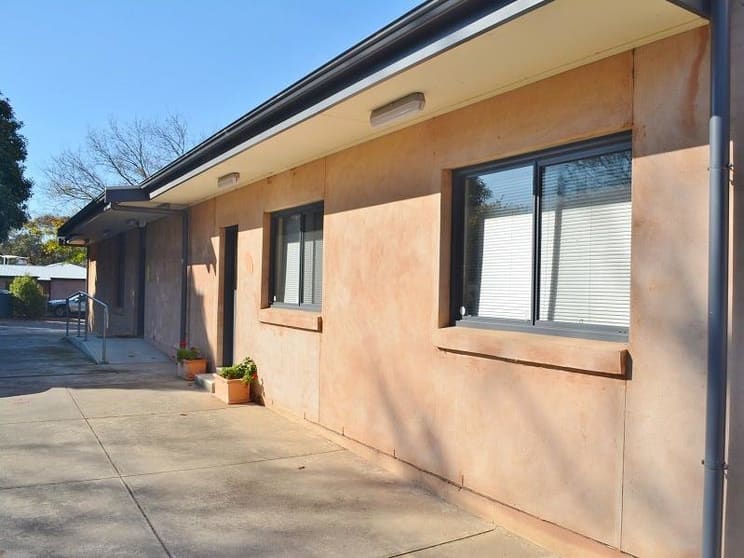 Click to view all images Upper Level/26 Hack Street Mount Barker SA 5251 - Image 2