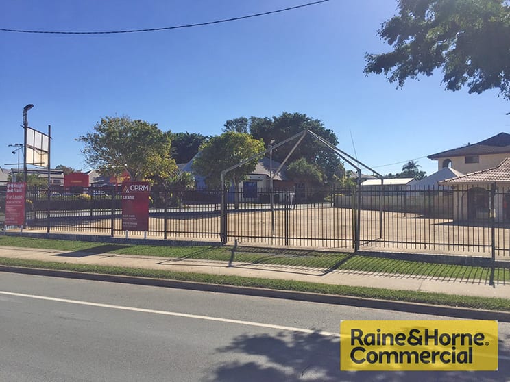 Click to view all images Kallangur QLD 4503 - Image 3