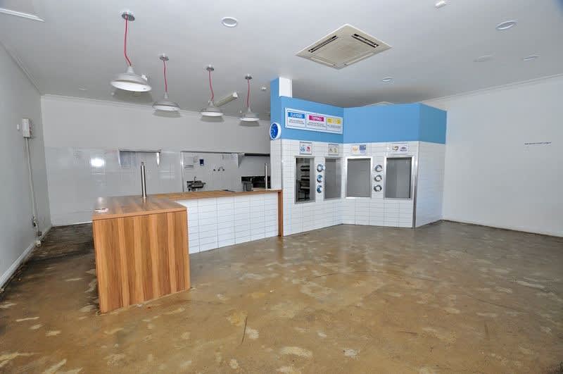 Click to view all images 320 Hargreaves Street Bendigo VIC 3550 - Image 3