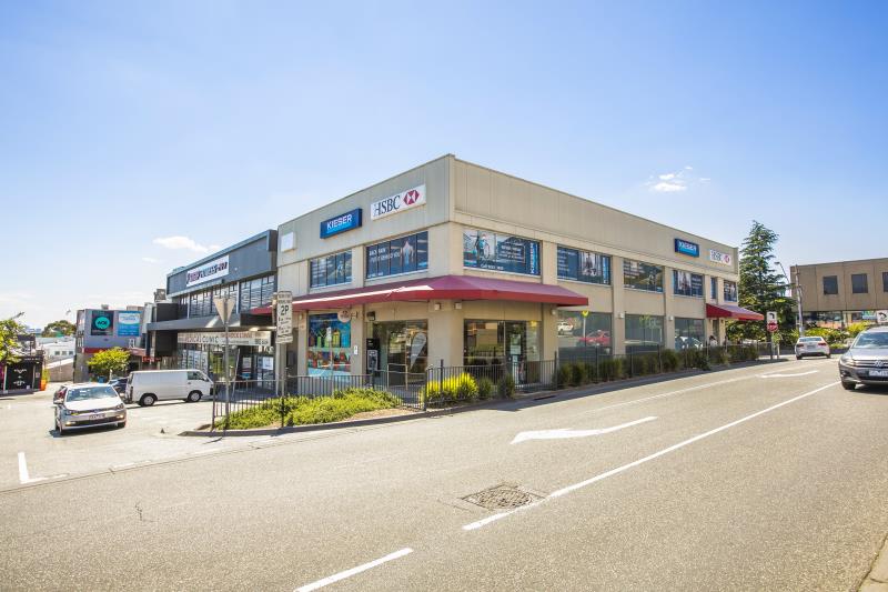 Click to view all images 10 Prospect Hill Road Camberwell VIC 3124 - Image 1