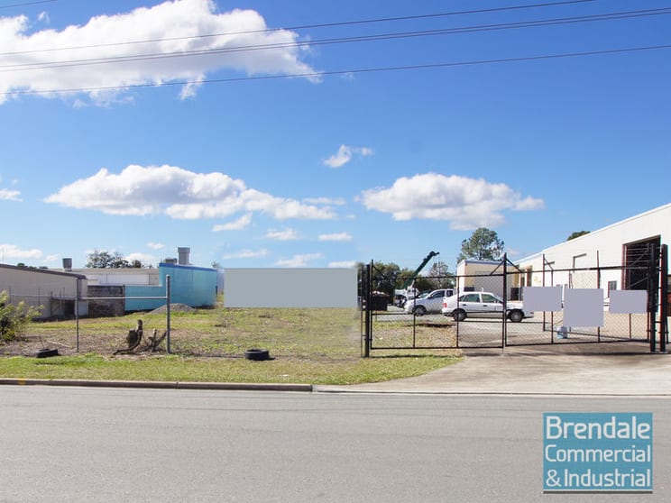Click to view all images Lawnton QLD 4501 - Image 3