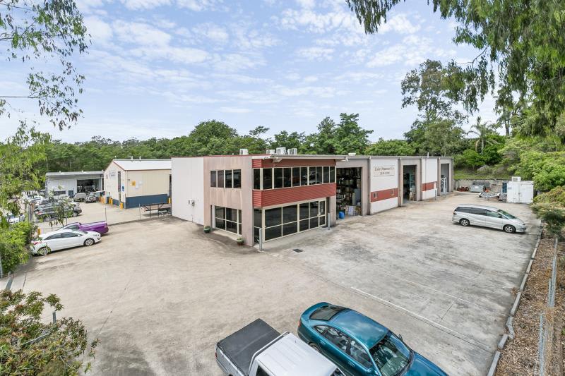 Click to view all images 9 Counihan Road Seventeen Mile Rocks QLD 4073 - Image 1