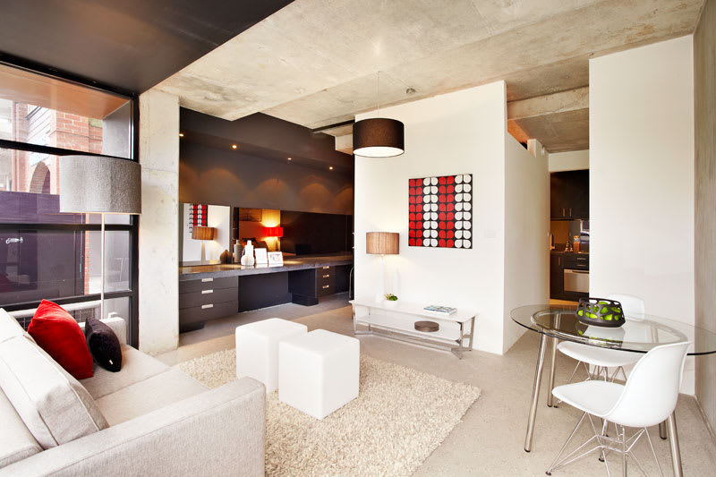 Click to view all images 115 Wellington Street St Kilda VIC 3182 - Image 2