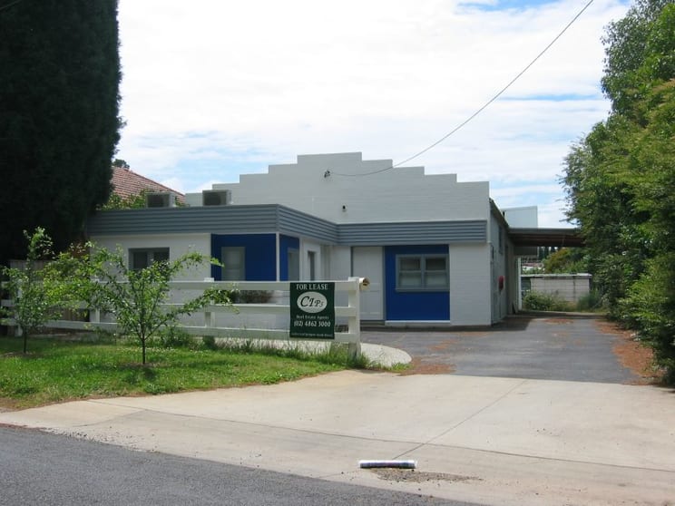 Click to view all images 38 Railway Parade Bowral NSW 2576 - Image 1