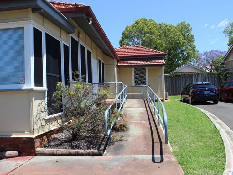 Click to view all images 131 Russell Street Toowoomba QLD 4350 - Image 2
