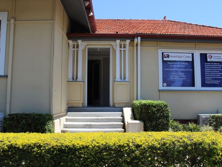 Click to view all images 131 Russell Street Toowoomba QLD 4350 - Image 3