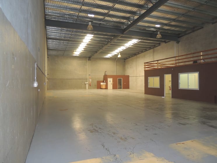 1/56 Commerce Circuit Yatala QLD 4207 - Image 2