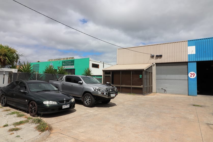 Click to view all images 2/29 Titan Drive Carrum Downs VIC 3201 - Image 2
