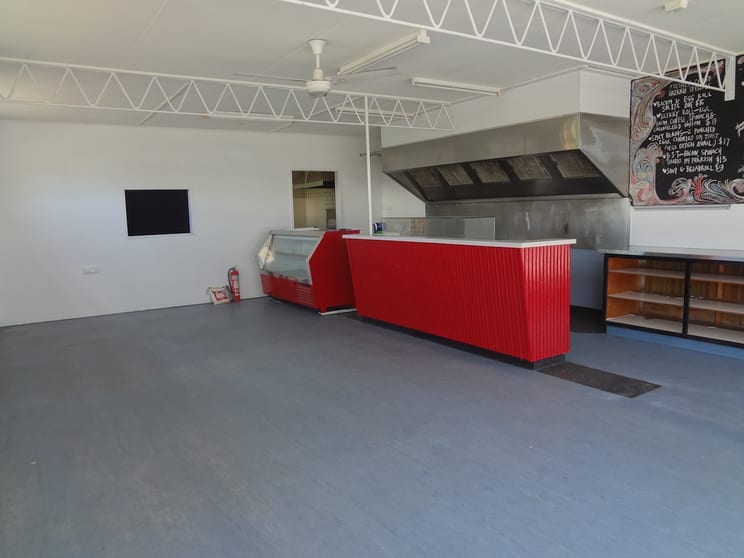 127 Commercial Road Koroit VIC 3282 - Image 3
