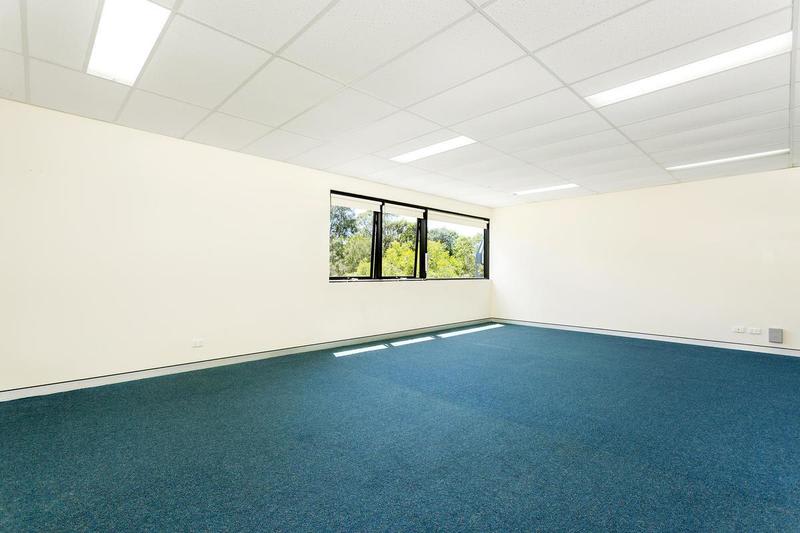 Click to view all images 8/3 Apollo Street Warriewood NSW 2102 - Image 3