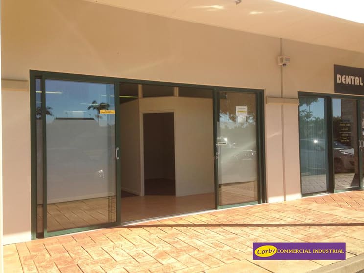 2/465 Oxley Drive Runaway Bay QLD 4216 - Image 2