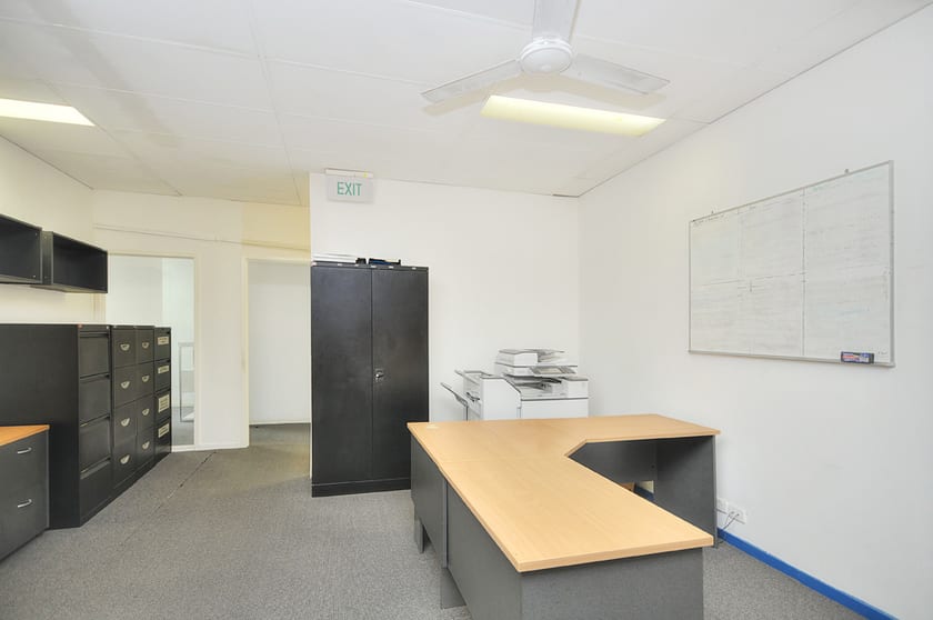 5/455 Oxley Drive Runaway Bay QLD 4216 - Image 3