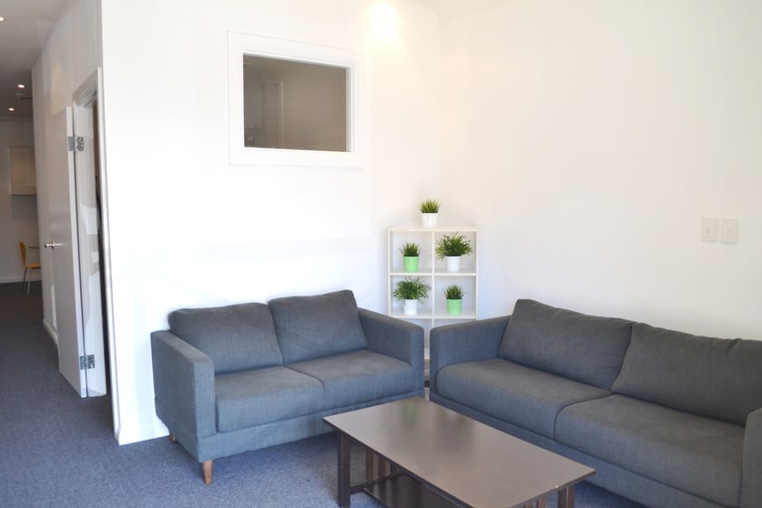 Click to view all images 19/3460 Pacific Highway Springwood QLD 4127 - Image 3
