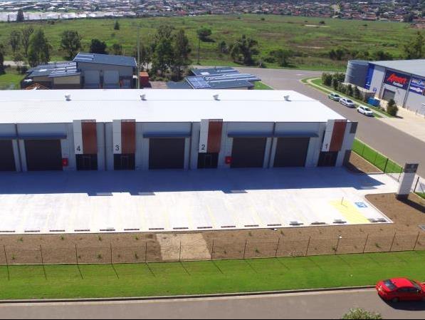 Unit 1/4 Mustang Drive Rutherford NSW 2320 - Image 1