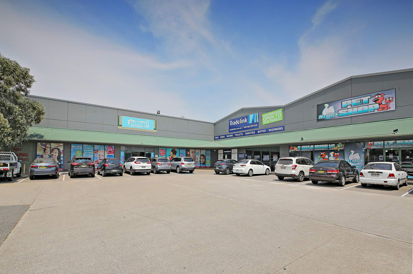 Click to view all images 1/2-10 Gallipoli Street St Marys NSW 2760 - Image 2