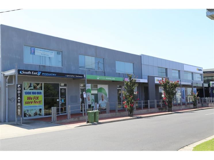 6/11 John Street Pakenham VIC 3810 - Image 1