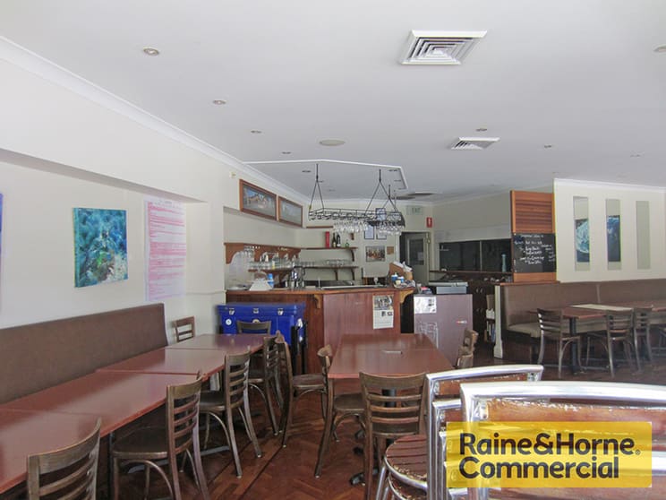 Click to view all images Wilston QLD 4051 - Image 2