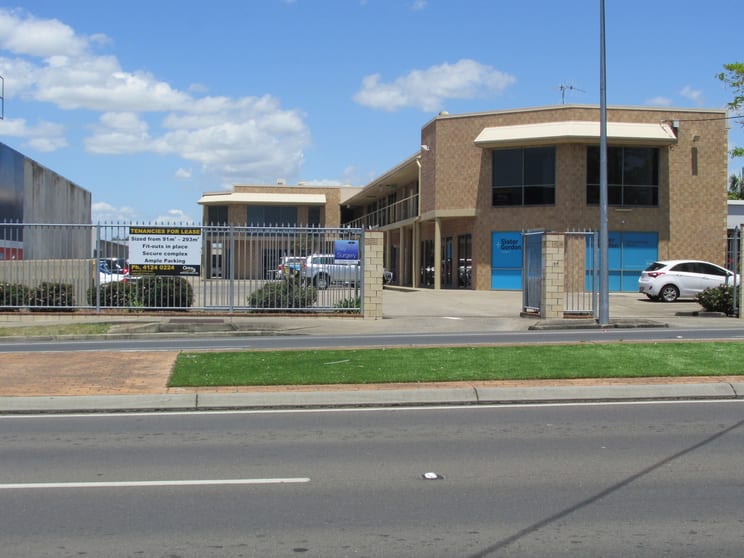 10/107 Boat Harbour Drive Pialba QLD 4655 - Image 3