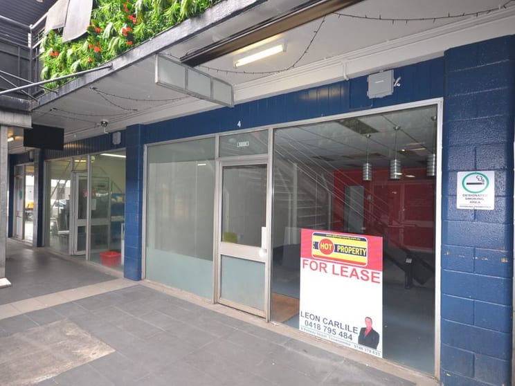 Click to view all images Shop 4/12 Russell Street Toowoomba City QLD 4350 - Image 1