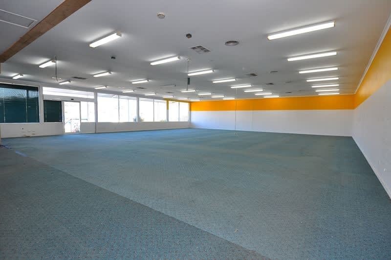 Click to view all images 123 Condon Street Kennington VIC 3550 - Image 2