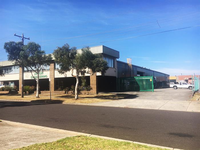 12 Green Street Thomastown VIC 3074 - Image 2