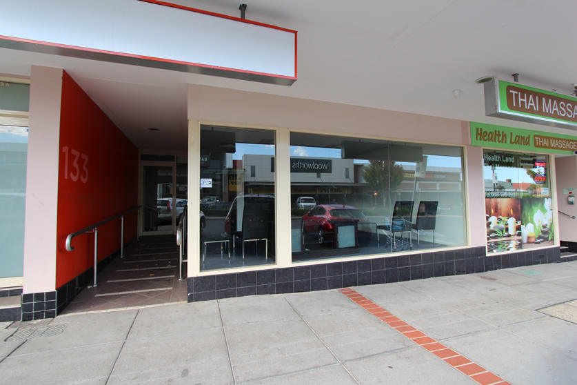 Click to view all images 133 Howick Bathurst NSW 2795 - Image 1