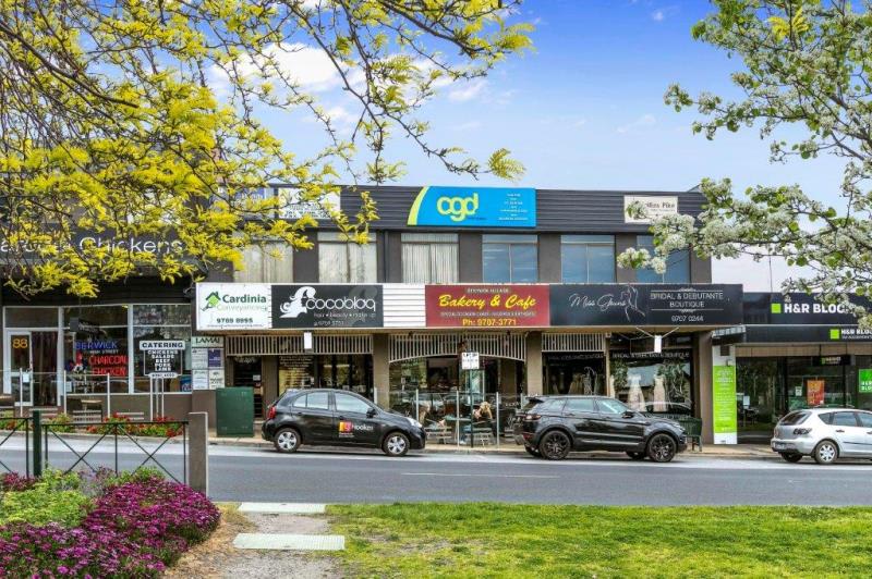 Click to view all images 86 High Street Berwick VIC 3806 - Image 2