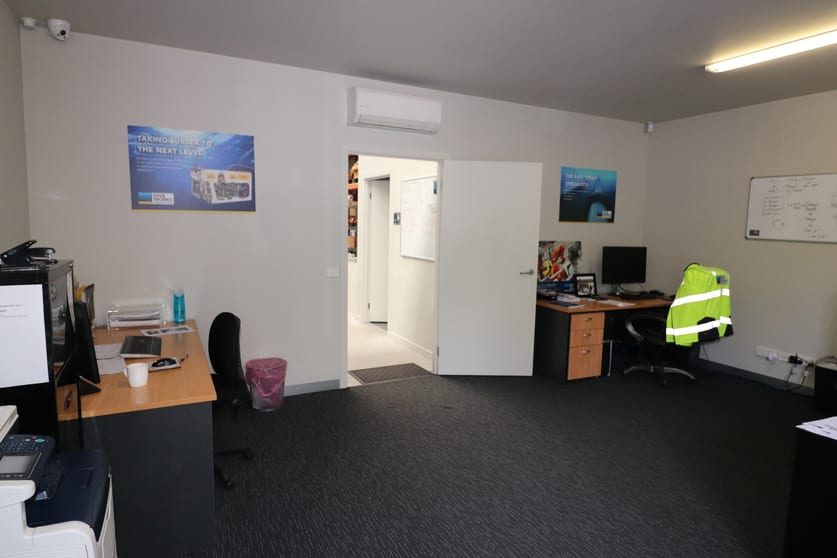 Click to view all images 5/30 Access Way Carrum Downs VIC 3201 - Image 2