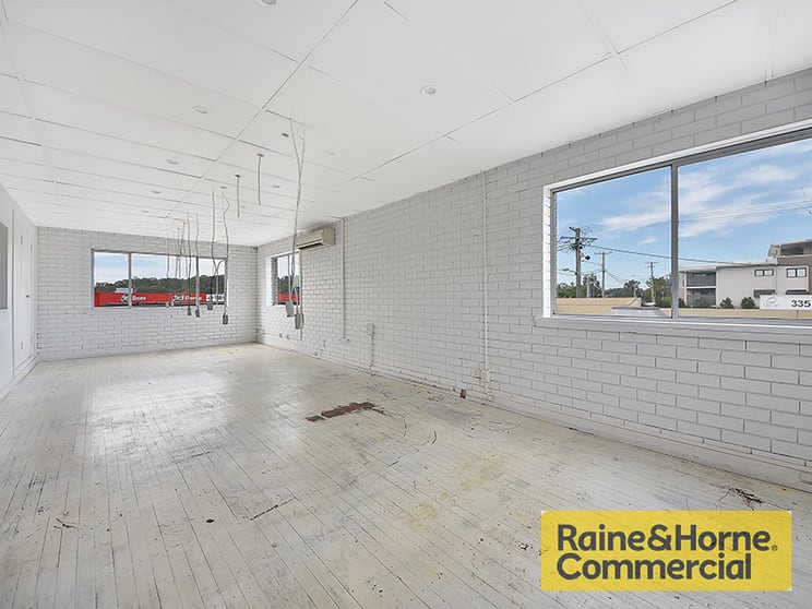Click to view all images 5/464 South Pine Road Everton Park QLD 4053 - Image 2