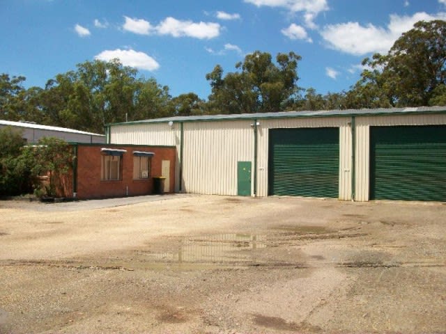 Click to view all images 21 Jura Street Heatherbrae NSW 2324 - Image 2