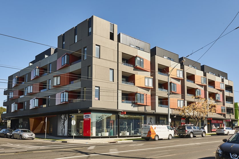 Click to view all images 53 Collins Street Essendon VIC 3040 - Image 3